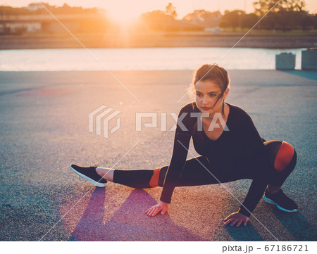 Confident Woman Does Sports Alone. Confident Woman Does Sports Alone. 67186721
