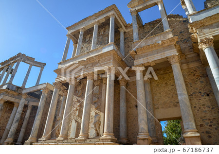 メリダのローマ劇場(スペイン・メリダ) メリダのローマ劇場(スペイン・メリダ) 67186737