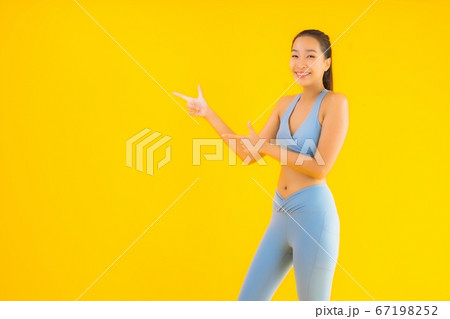 Portrait beautiful young asian sport woman ready for exercise 67198252