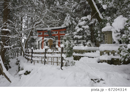 虚空蔵法輪寺　電電宮の雪景色 67204314