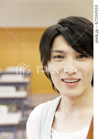 男子大学生ポートレート 男子大学生ポートレート 67204503