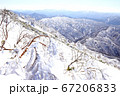 日本百名山・荒島岳の雪景色 67206833