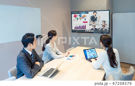 テレビ会議　ビデオ会議　テレミーティング　ウェビナー 67208379