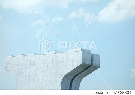 高速道路 交通インフラ　橋脚 67208804