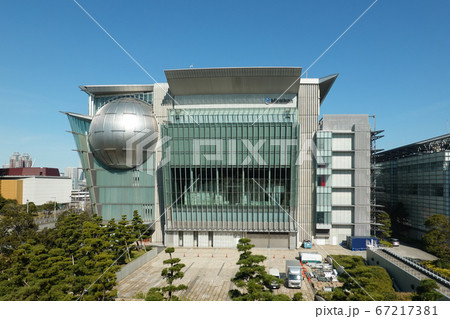 日本科学未来館（新交通ゆりかもめ から） 67217381