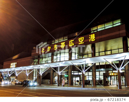 夜の帯広空港　とかち帯広空港 67218374