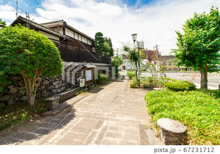 長野県 小諸城址の大手門前の風景 67231712