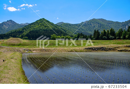 大源山麓から春山の景色　　新潟県 67233504