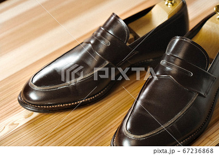 革靴 牛革のローファー 革靴 牛革のローファー 67236868