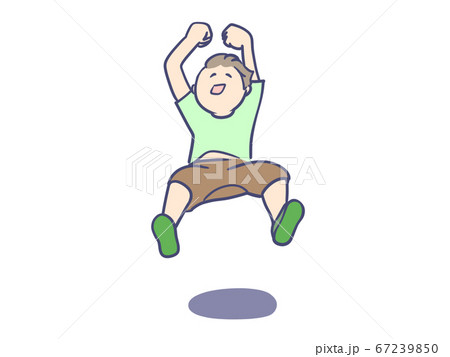 ジャンプする男の子 67239850