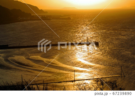 御興来海岸の干潟模様 67239890