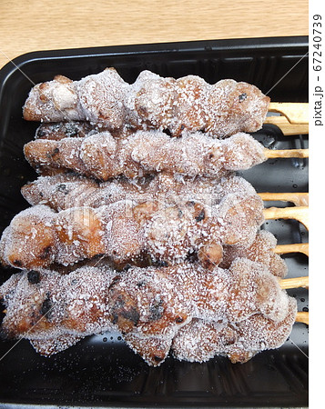 冷凍の焼き鳥 冷凍の焼き鳥 67240739