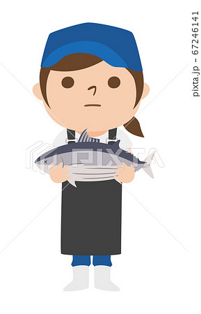 カツオを持っている女性の魚屋さんのイラスト。 カツオを持っている女性の魚屋さんのイラスト。 67246141