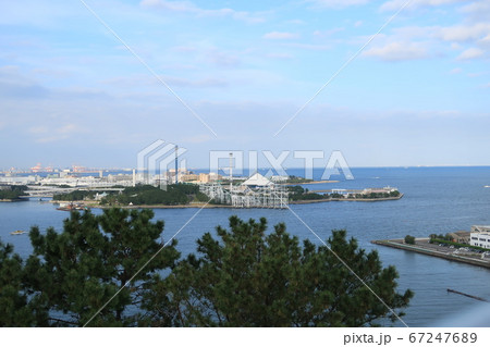 野島展望台からの八景島 67247689