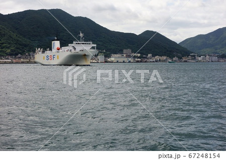 下関・上海国際フェリーが入港 67248154