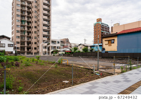 市街地の更地 市街地の更地 67249432