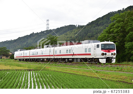 久留里線　下郡－小櫃　JR東日本　キヤE193系（秋田）　Easti-D 67255383
