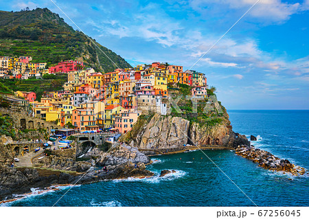 Manarola village on sunset, Cinque Terre, Liguria, Italy 67256045