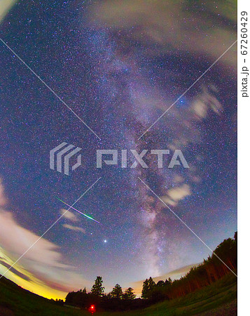 天の川に刺さる流星 天の川に刺さる流星 67260429