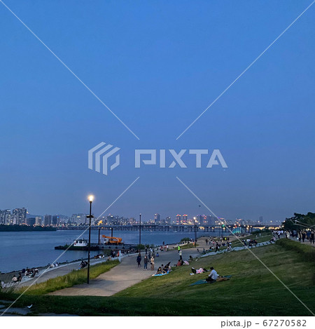 漢江 夏 夕方 67270582