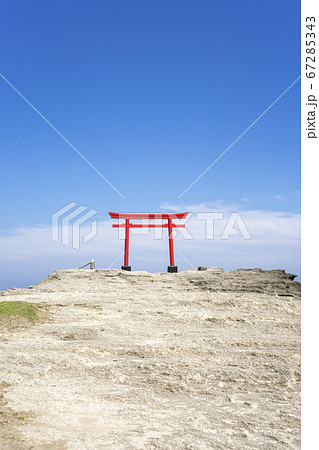 白濱神社　海岸鳥居 67285343