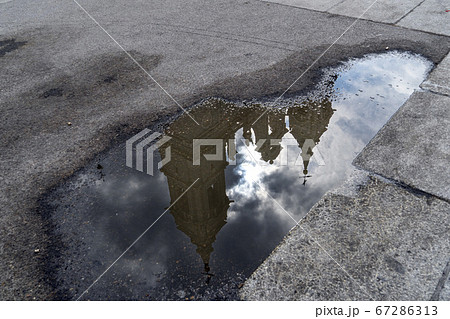 Madrid royal palace panorama reflection after the 67286313