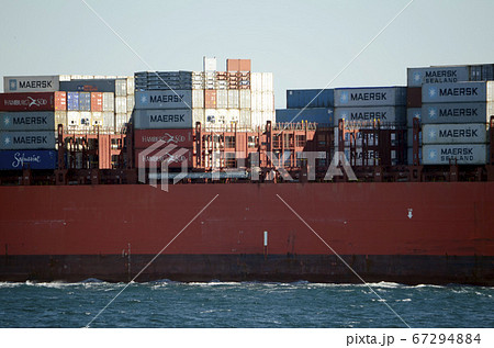 コンテナ船 コンテナ船 67294884