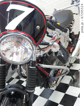 カフェレーサー-モトグッチ- 67295524