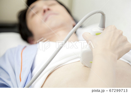 エコー検査 67299713