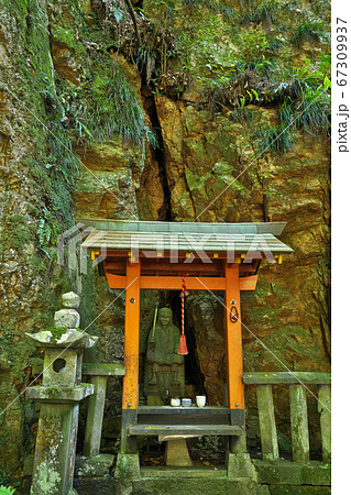 【岩瀧寺 (浅山不動尊)】 兵庫県丹波市氷上町香良 67309937