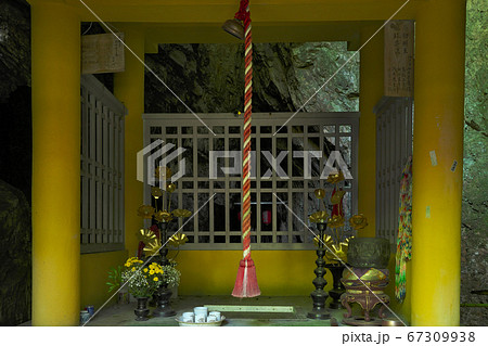 【岩瀧寺 (浅山不動尊)】 兵庫県丹波市氷上町香良 67309938