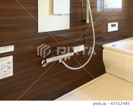 モデルハウスの奇麗なユニットバス 67312485