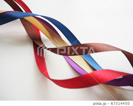 くるくるおりぼん 簡単DIY！くるくるリボンスティックの作り方【台紙ダウンロード付き