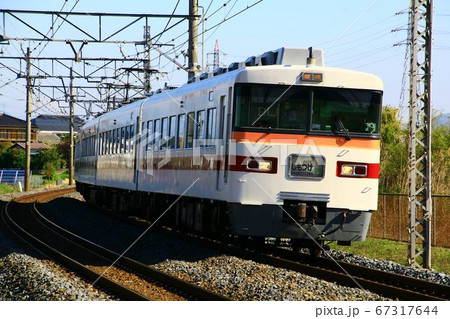 県都・宇都宮と下町・浅草を結ぶ…特急しもつけ・350系 県都・宇都宮と下町・浅草を結ぶ…特急しもつけ・350系 67317644