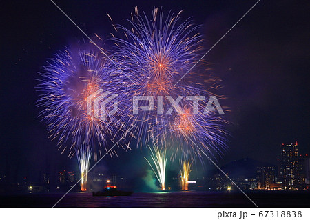 みなと神戸花火大会 兵庫県 神戸市 の写真素材 6731