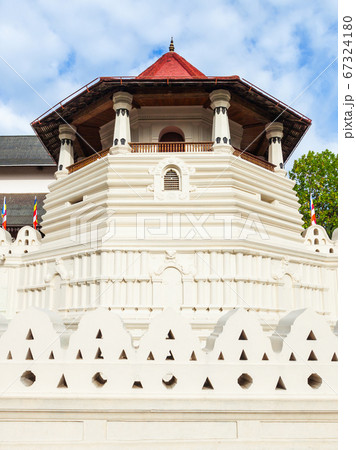 Sacred Tooth Relic Temple 67324180