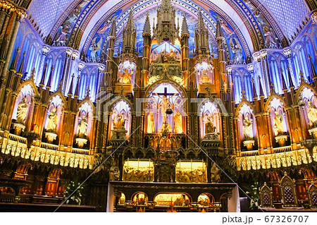 モントリオール ノートルダム大聖堂 カナダ 教会 モントリオールの写真素材
