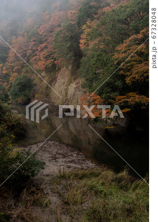 亀山湖 紅葉 亀山湖 紅葉 67328048