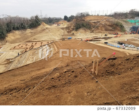 稲城市南山テラス 山を削った宅地造成現場の写真素材