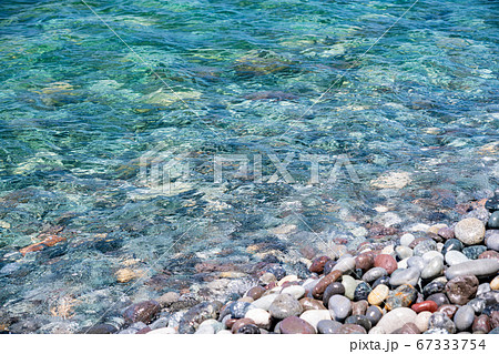 (新潟県糸魚川市)親不知海岸 綺麗な海 (新潟県糸魚川市)親不知海岸 綺麗な海 67333754