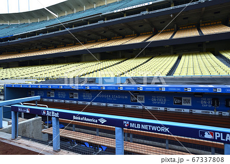アメリカ　ロサンゼルス　ドジャーススタジアム 67337808