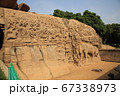 インド 世界遺産 マハバリプラム アルジュナの苦行 ガンガーの降下 巨大彫刻 レリーフ 世界最大 67338973