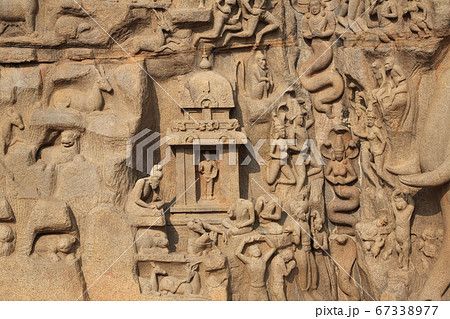 インド 世界遺産 マハバリプラム アルジュナの苦行 ガンガーの降下 巨大彫刻 レリーフ 世界最大 インド 世界遺産 マハバリプラム アルジュナの苦行 ガンガーの降下 巨大彫刻 レリーフ 世界最大 67338977