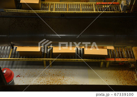 アメリカ タバコ工場 アメリカ タバコ工場 67339100