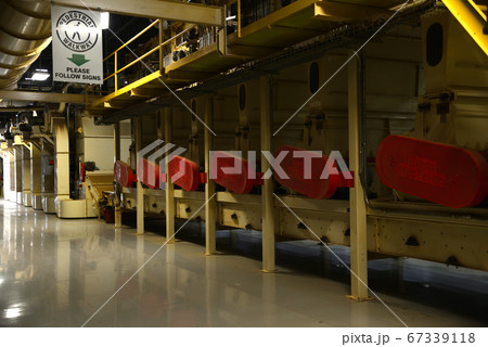 アメリカ　タバコ工場 67339118