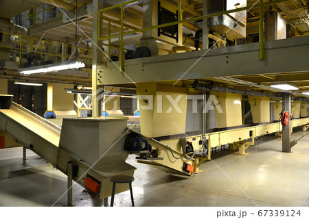 アメリカ タバコ工場 アメリカ タバコ工場 67339124