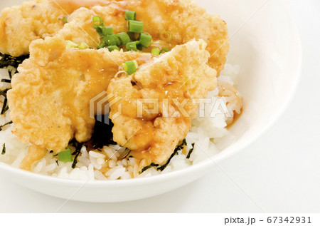 とり天丼 67342931