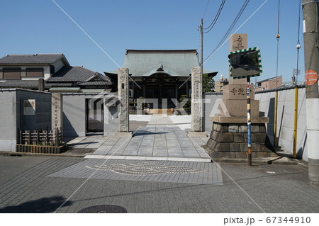 神奈川区 浄瀧寺 山門 67344910