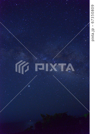 宮古島／来間島の星空 67350809