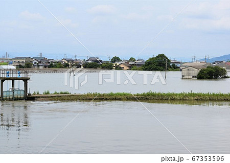 山ノ井川氾濫 山ノ井川氾濫 67353596